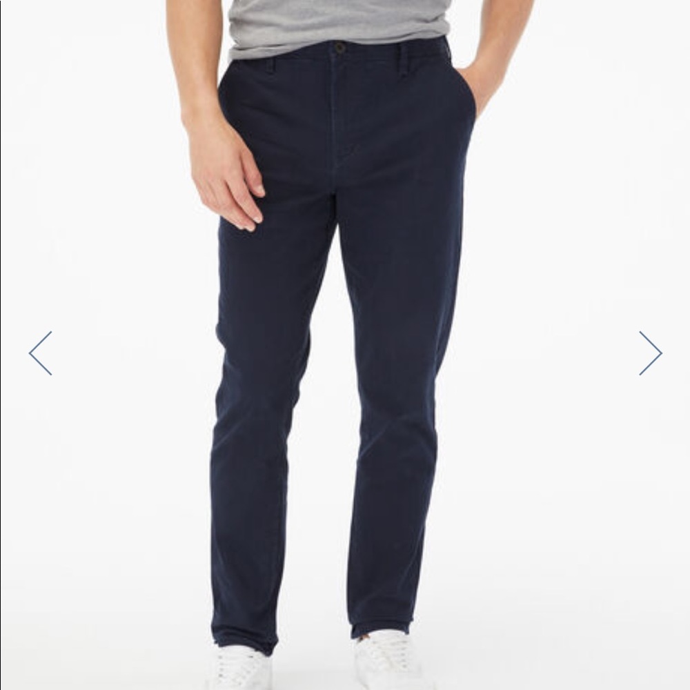 Aeropostale Men’s Navy Skinny Chinos